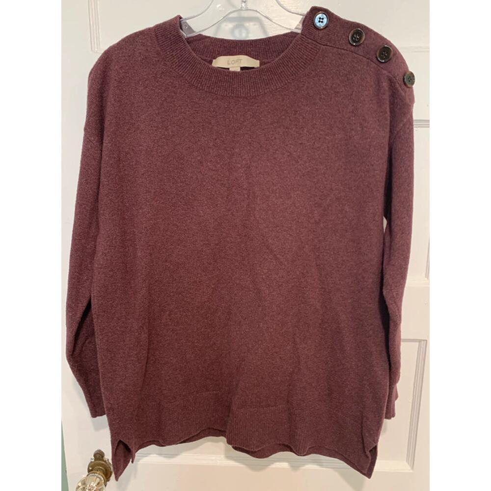 Loft Women’s Sweater Size Medium Long Sleeve Burgundy Pullover Shoulder Button